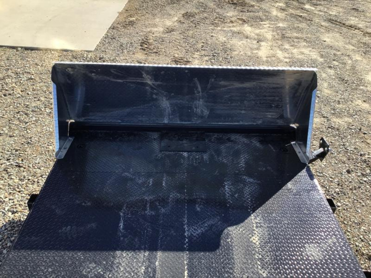 New 2024 PJ 83"x18' BP 5" Channel Steel Deck Carhauler - CH