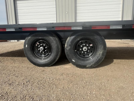 New 2025 Diamond C 102"x24' BP HD Deckover Equipment Trailer - DEC207