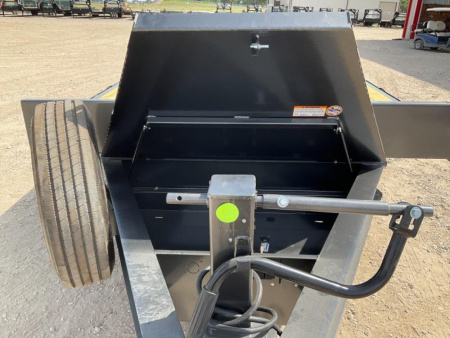 New 2025 Diamond C 102"x20' BP HD Deckover Equipment Trailer - DEC207