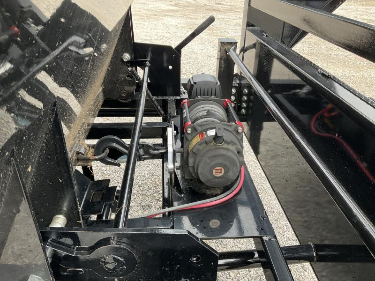 New GoodGuys 83"x14' GN Roll Off Dump Trailer - DRO