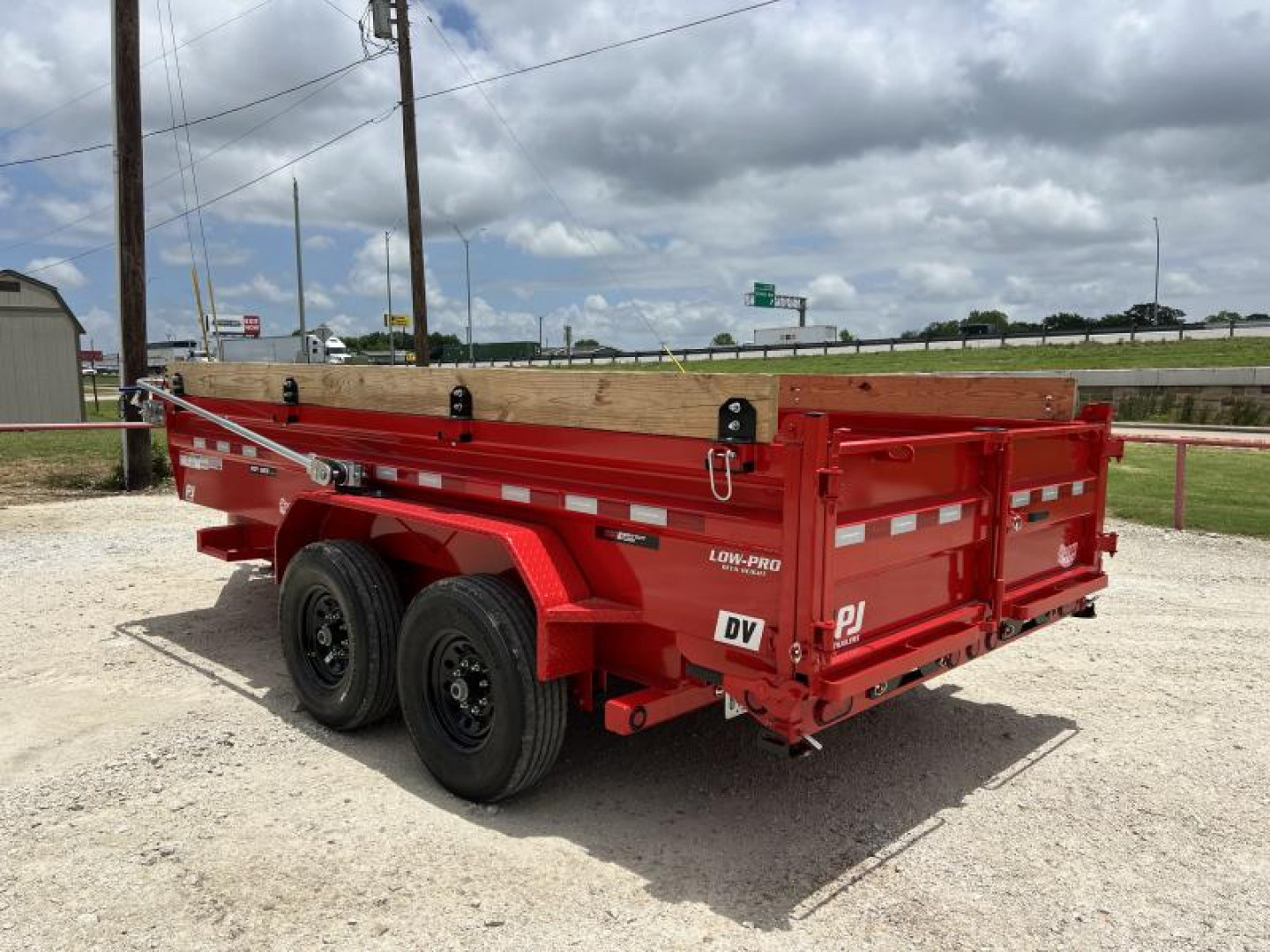 New 2024 PJ 83"x14' BP Tandem Axle Low Pro Dump w/ 24" Sides - DV