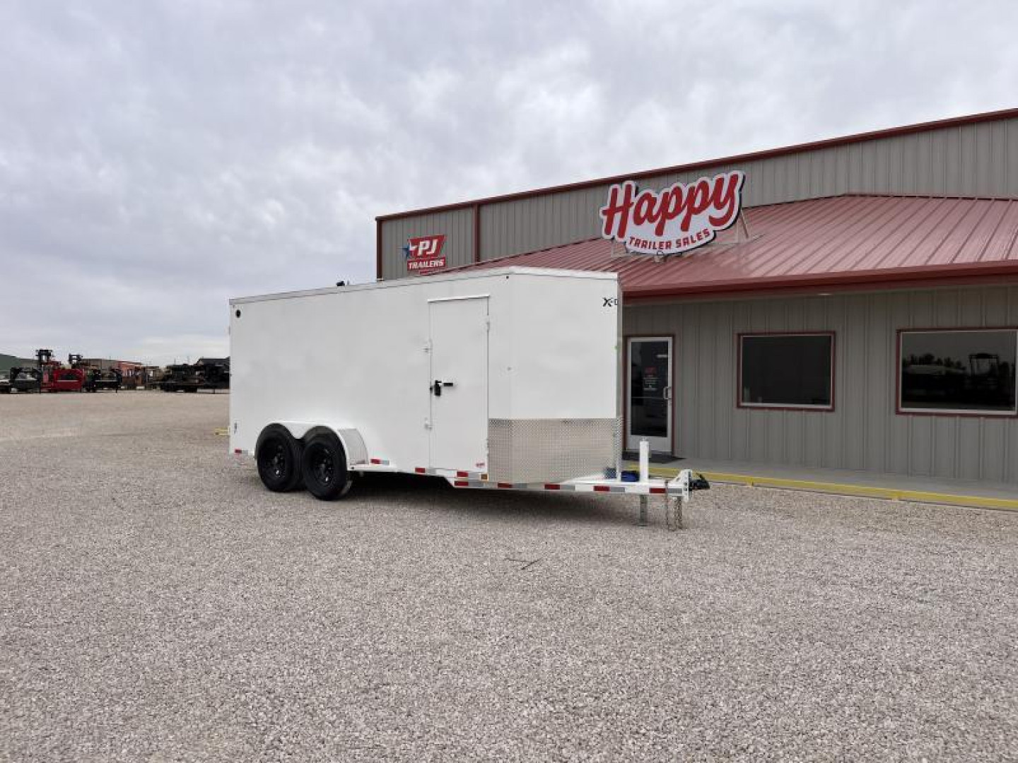 New 2024 X-On 16'x6'8" V-Nose BP Enclosed Cargo- E7