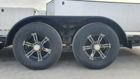 New 2025 Diamond C 83"x20' BP Single Car Hauler - GTF206