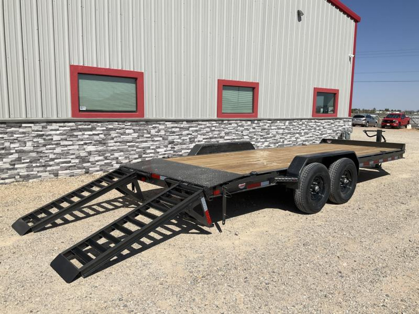 New 2025 Diamond C Trailers 82"x20' Baseline Equipment Trailer - HEQ207