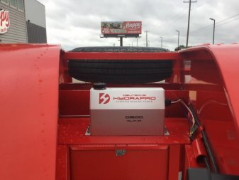 New 2024 PJ 102"x40' GN Low Pro Flatbed w/ Duals - LD