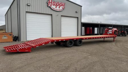 New 2024 PJ 102"x40' GN Low Pro Flatbed w/ Duals - LD