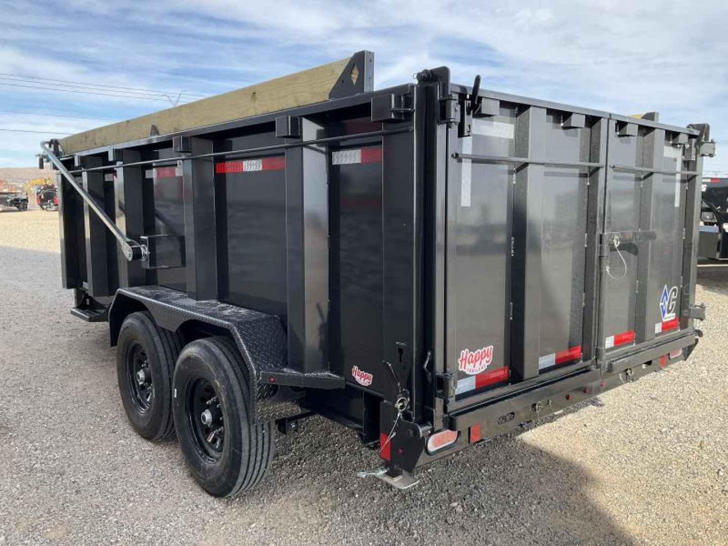 New 2024 Diamond C 82"x14' BP HD Low Profile Telescopic Dump w/ 44" Sides - LPT207