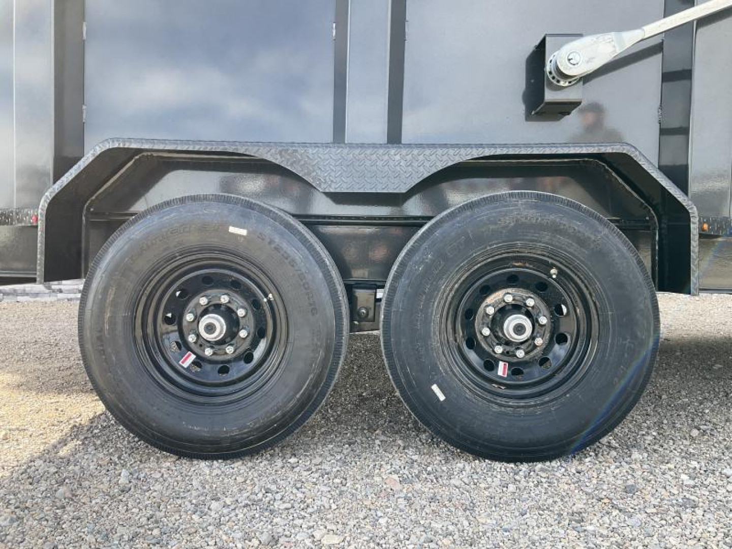 New 2024 Diamond C 82"x14' BP HD Low Profile Telescopic Dump w/ 44" Sides - LPT207