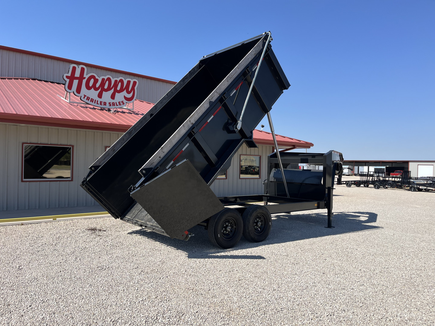 New 2024 Diamond C 82"x14' GN HD Low Profile Telescopic Dump w/ 44" Sides - LPT-GN207