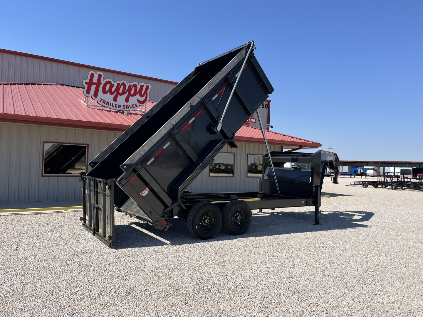 New 2024 Diamond C 82"x14' GN HD Low Profile Telescopic Dump w/ 44" Sides - LPT-GN207