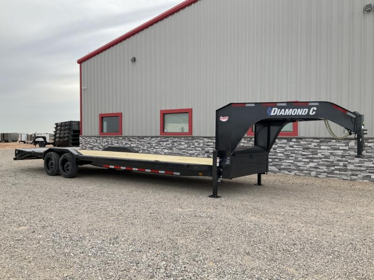 New 2024 Diamond C 102"x28' GN Extreme Duty Equipment Trailer - LPX-GN210