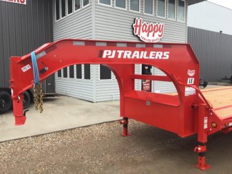 New 2024 PJ 102"x30' GN Low Pro Flatbed w/ Singles - LS