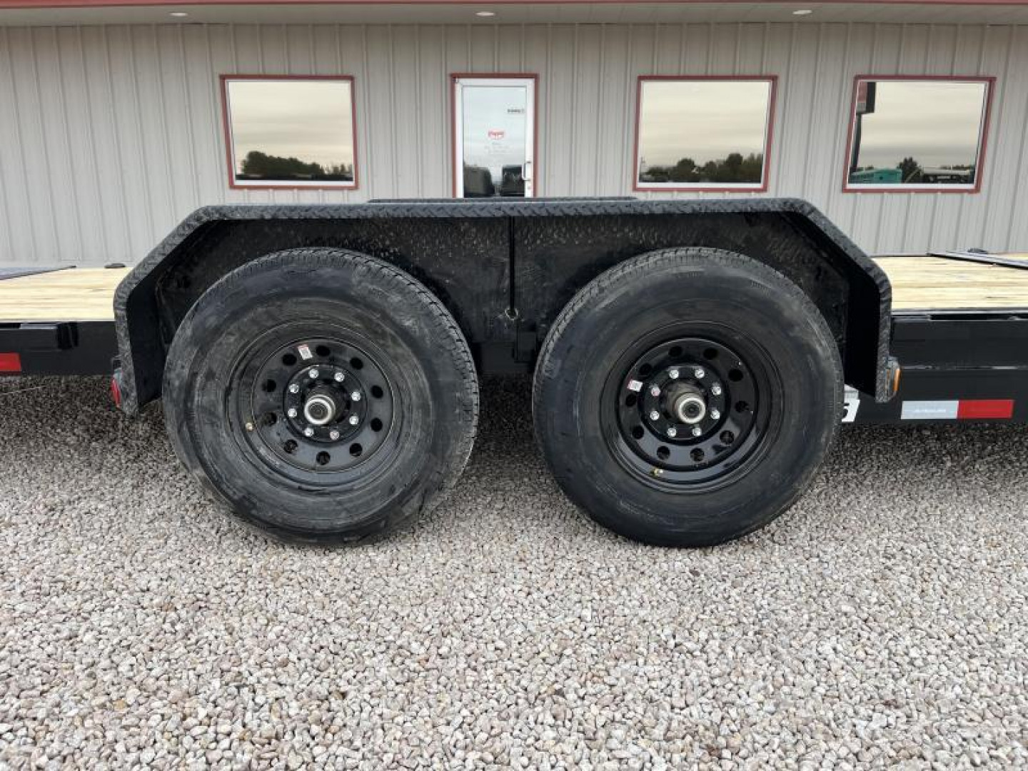 New 2025 PJ 83"x20' BP 6" Channel Equipment Tilt - T6