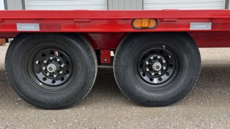 New 2024 PJ 102"x22' BP Deckover Tilt - T8
