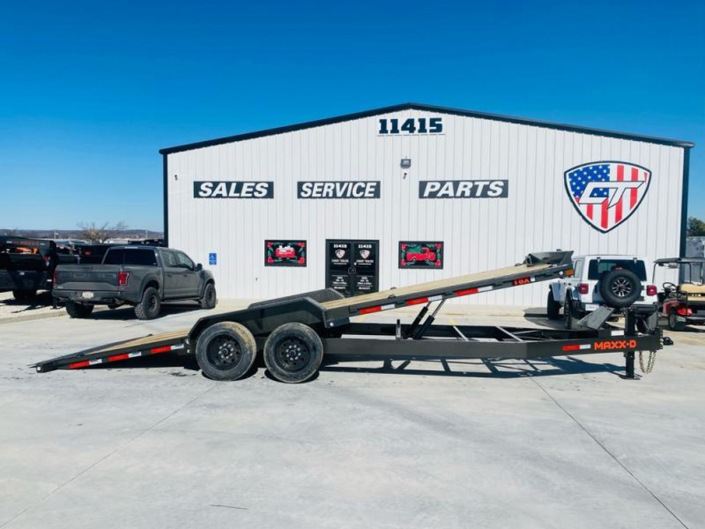 New 2024 MAXX-D 24' x 83" 16K Channel Power Tilt