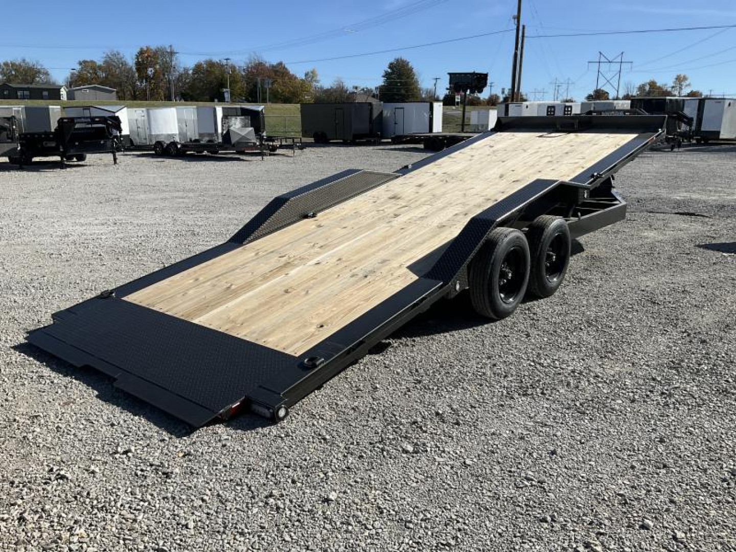 New 2025 102”x24’ MAXX-D BP HD Channel Power Tilt – T8X