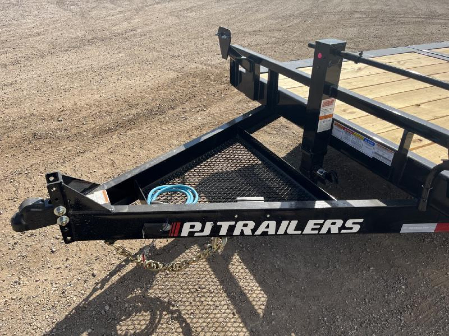 New 2025 PJ 82"x22' BP 6" Channel HD Equipment Tilt - TJ