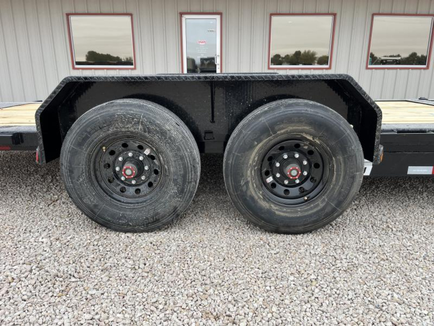 New 2025 PJ 82"x22' BP 6" Channel HD Equipment Tilt - TJ