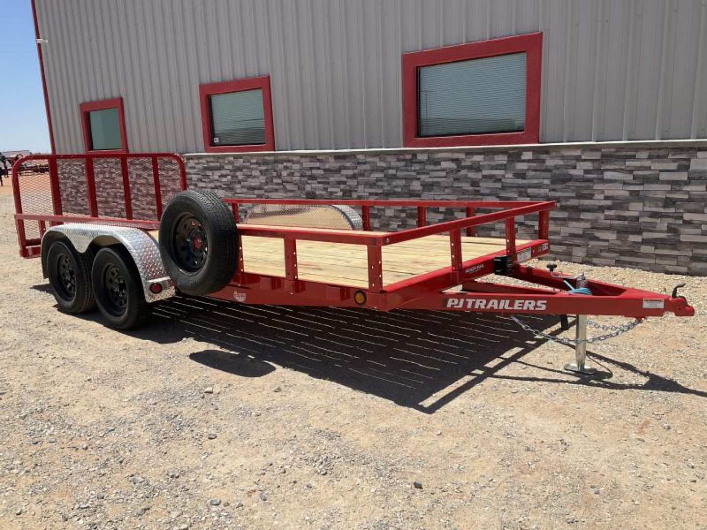 New 2024 PJ 83"x16' Tandem Axle Utility Trailer - UL