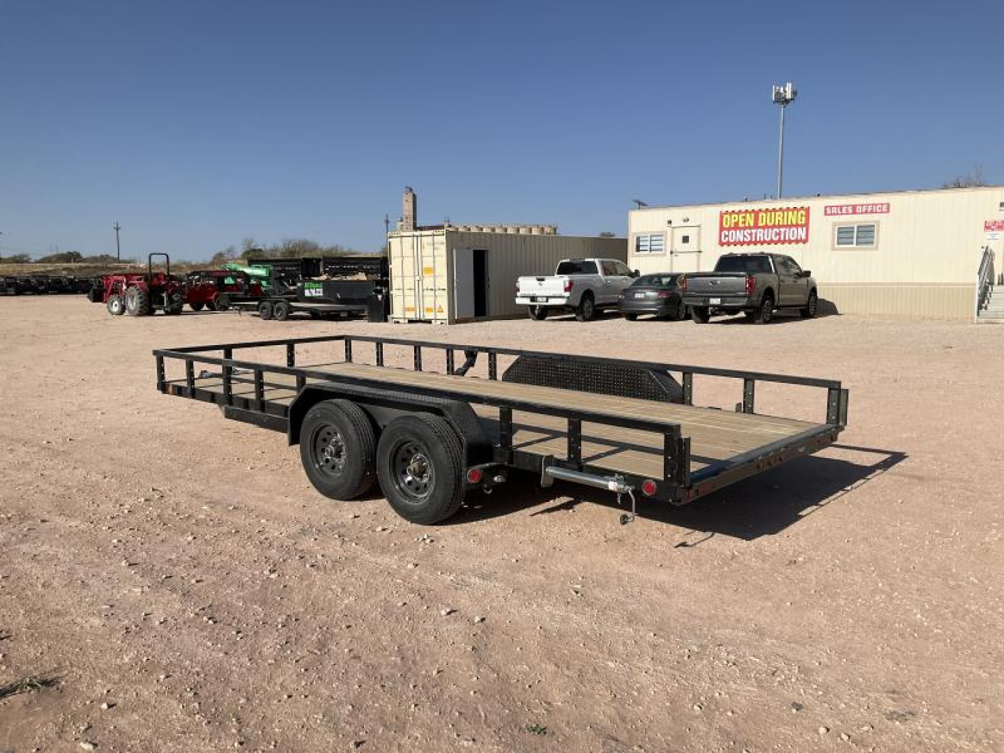 New 2025 PJ 83"x18' Tandem Axle Utility Trailer - UL