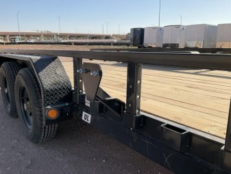 New 2025 PJ 83"x18' Tandem Axle Utility Trailer - UL