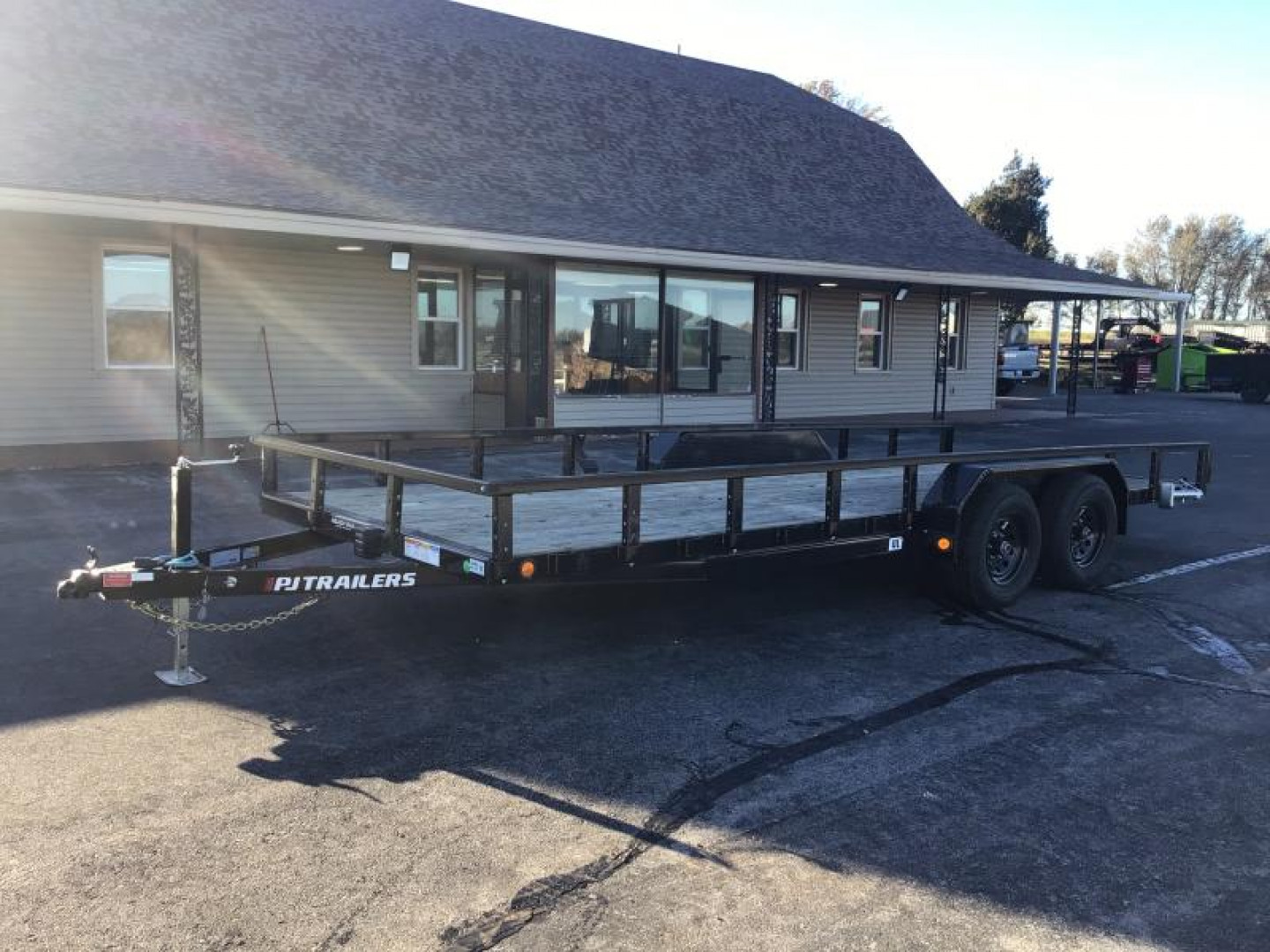 New 2025 PJ 83"x20' Tandem Axle Utility Trailer - UL