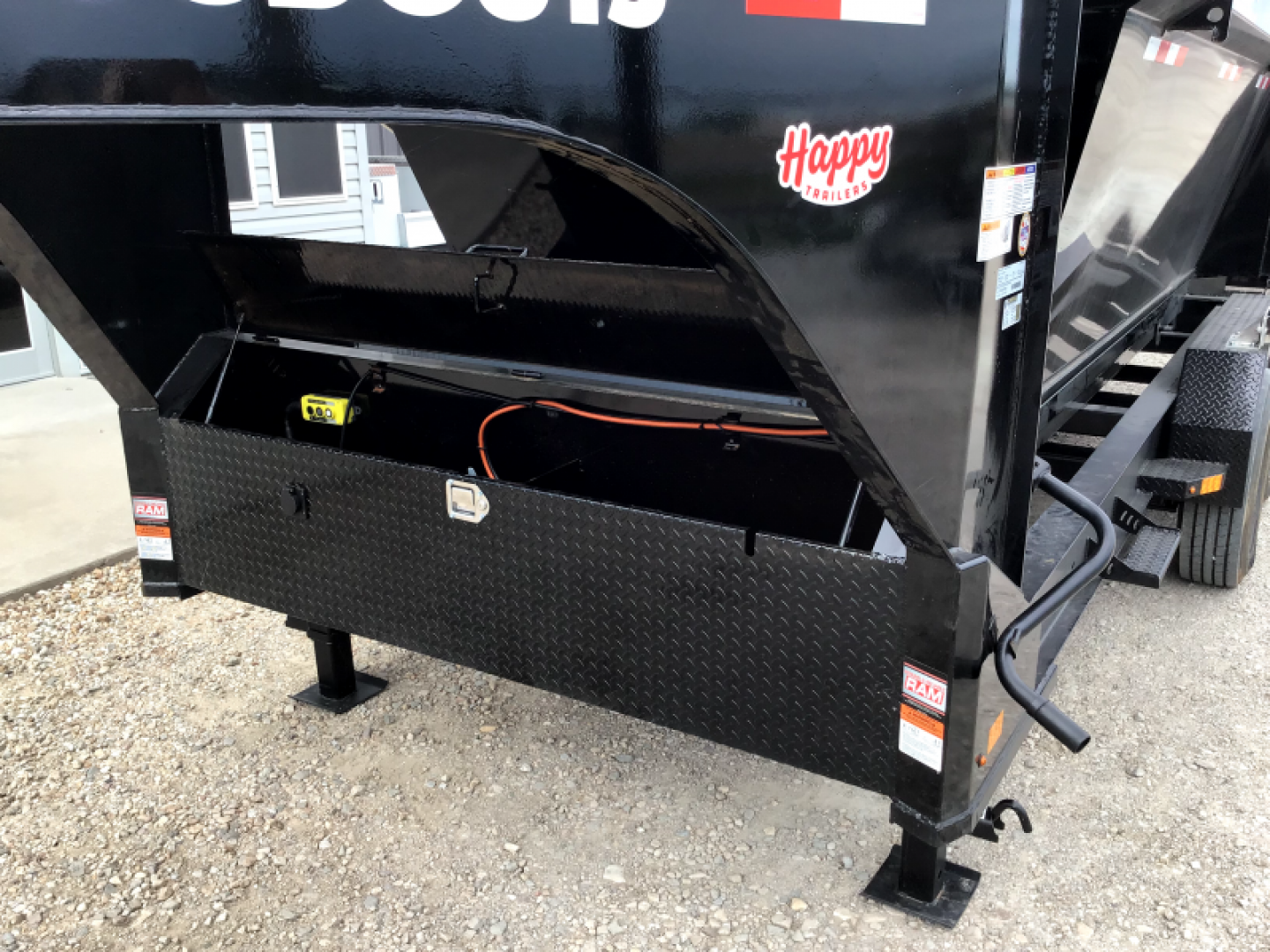 New GoodGuys 83"x14' GN Roll Off Dump Trailer - DRO