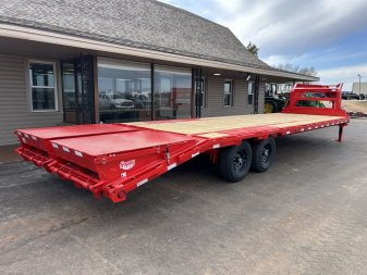 New 2025 PJ 102"x30' GN Low Pro Flatbed w/ Singles - LS
