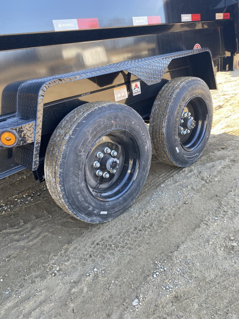 New IronBull 83" x 14' Gooseneck Dumps