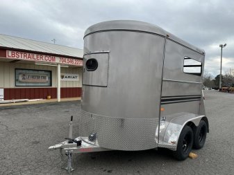 New 2024 Bee 2H Wrangler Horse Trailer