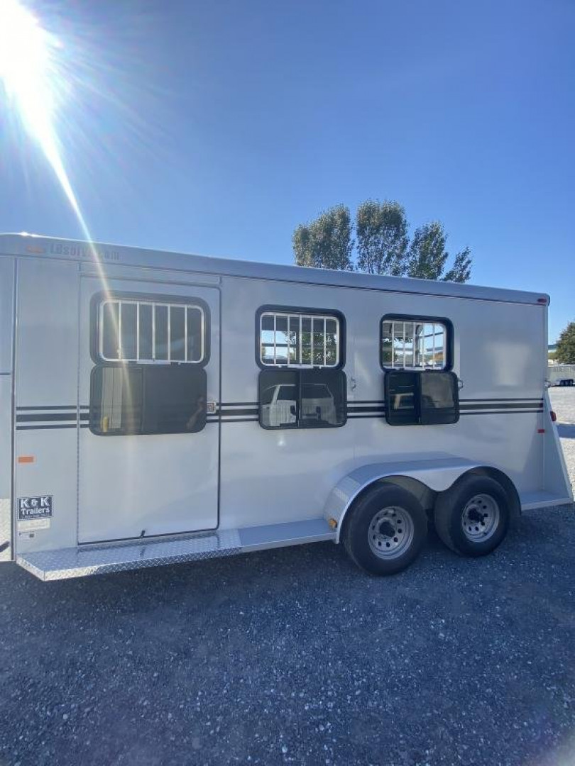 New 2024 Bee 3H BP Conquest Horse Trailer