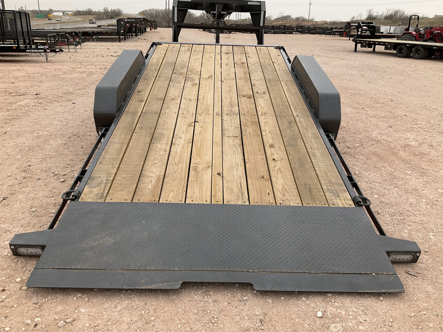 Used *USED* 2025 83”x24’ MAXX-D GN Gravity Equipment Tilt – G6X