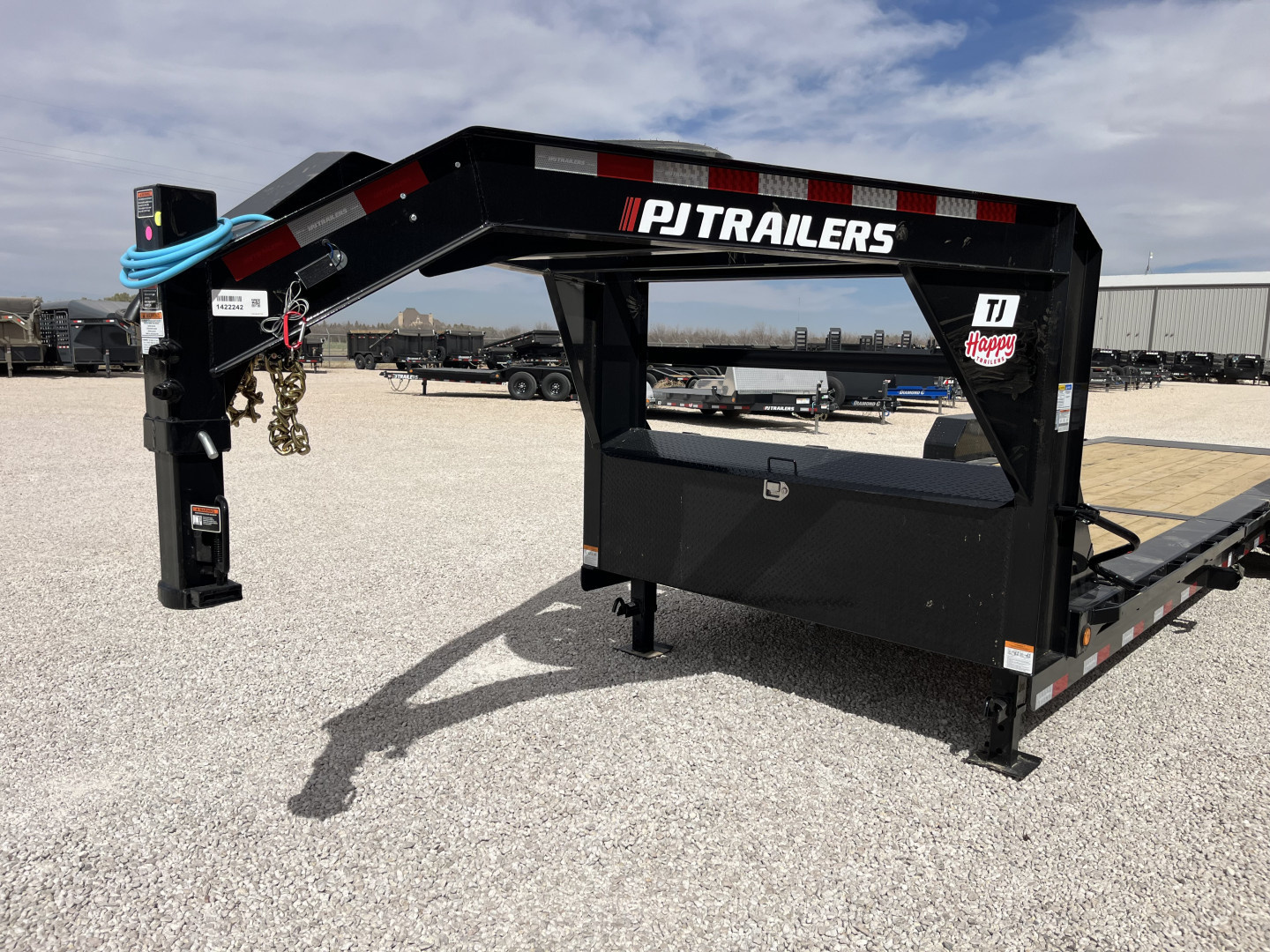 New 2025 PJ 82"x24' GN 6" Channel HD Equipment Tilt - TJ