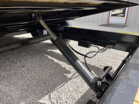 New 2025 PJ 82"x24' GN 6" Channel HD Equipment Tilt - TJ