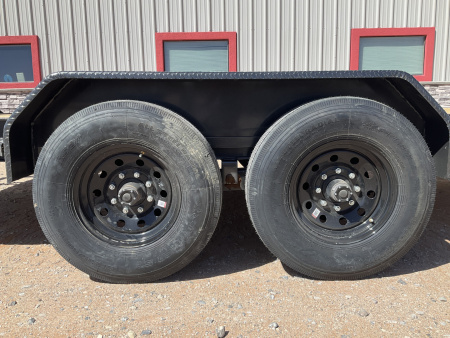 New 2025 Diamond C 82"x20' BP Baseline Equipment - HEQ208