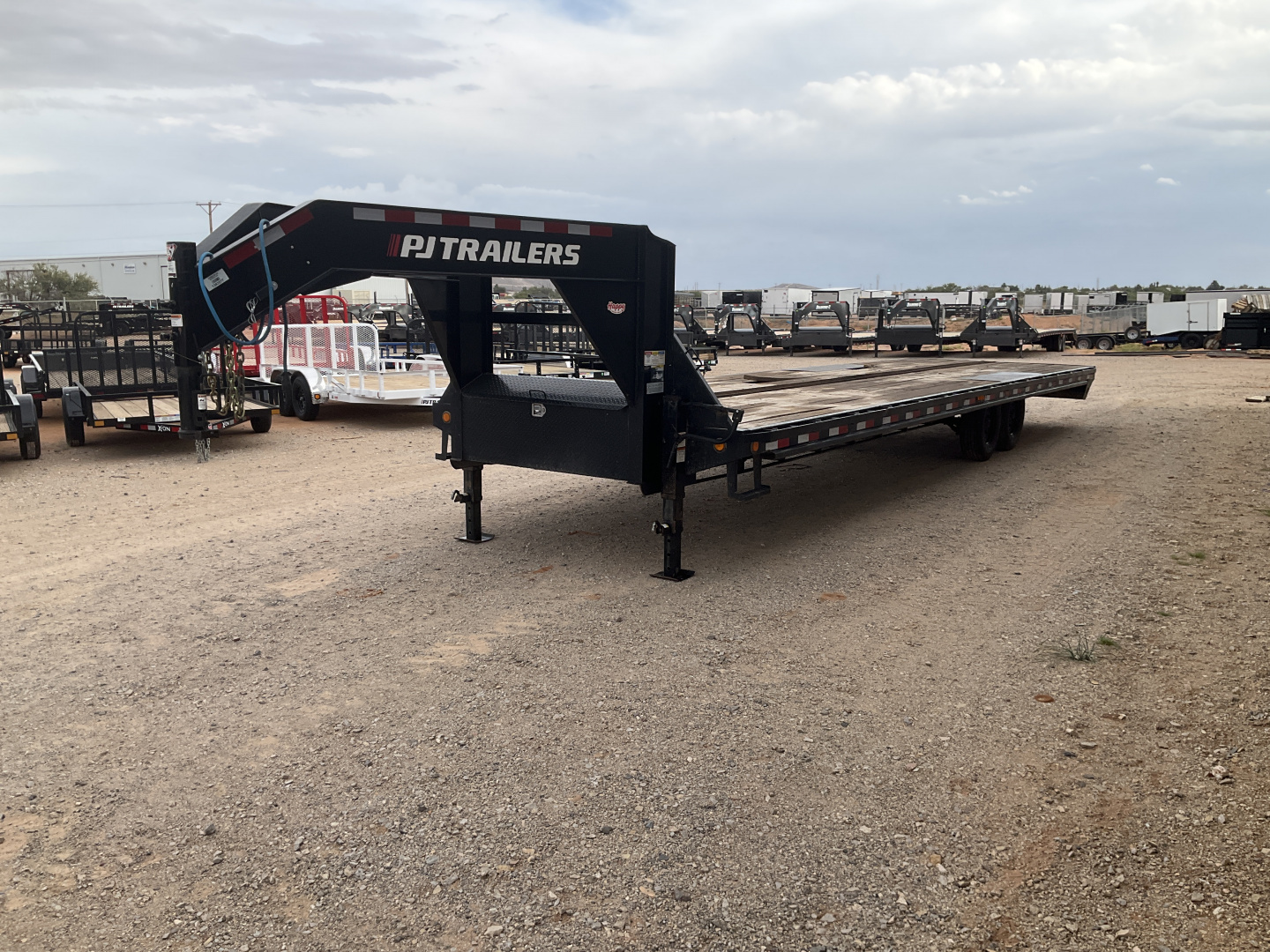 Used 2023 PJ 102"x30' F8 Deckover Trailer