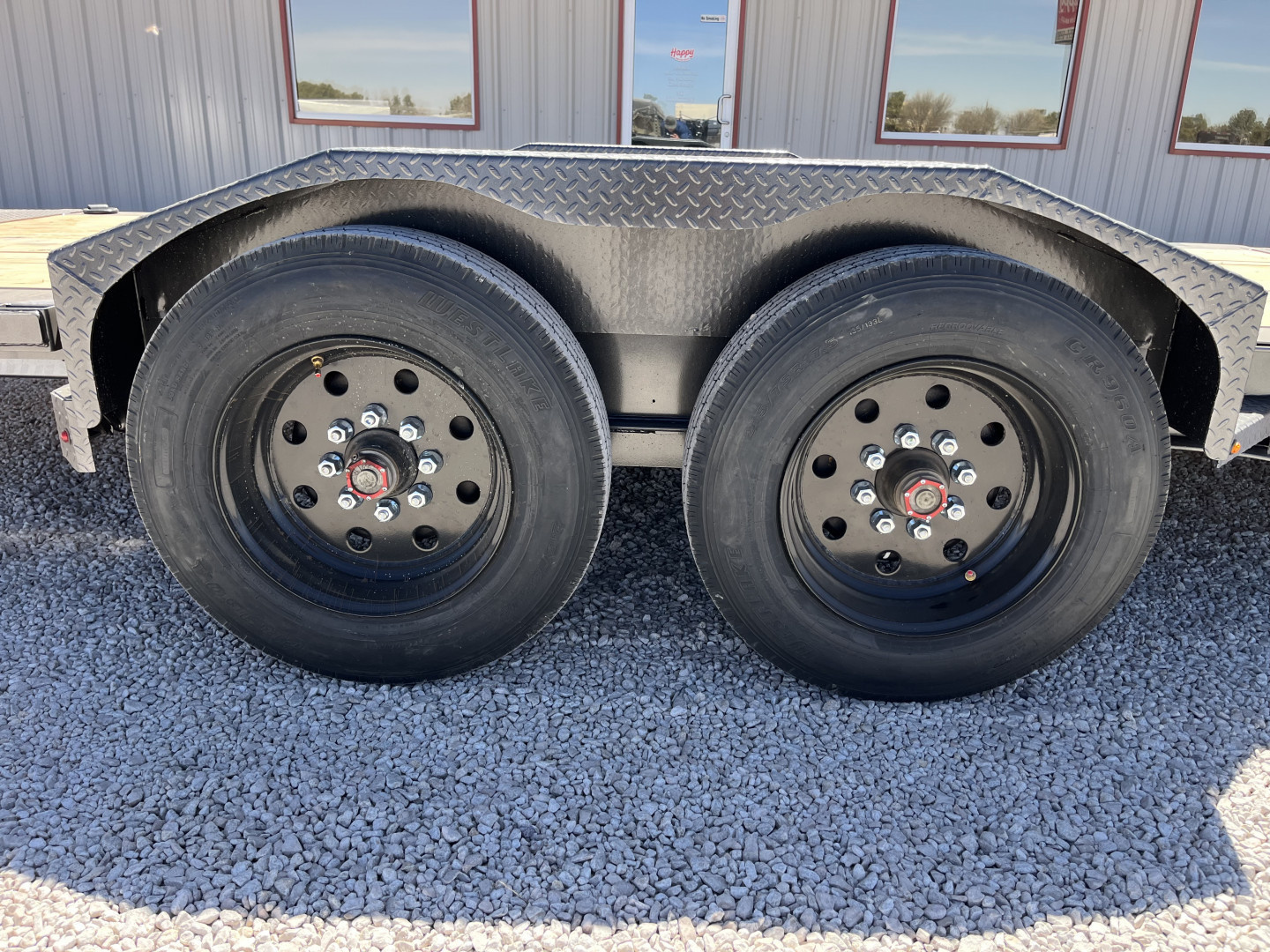 New 2025 Diamond C 80"x20' BP Hydraulically Dampened Tilt - HDT208 Pacesetter Edition