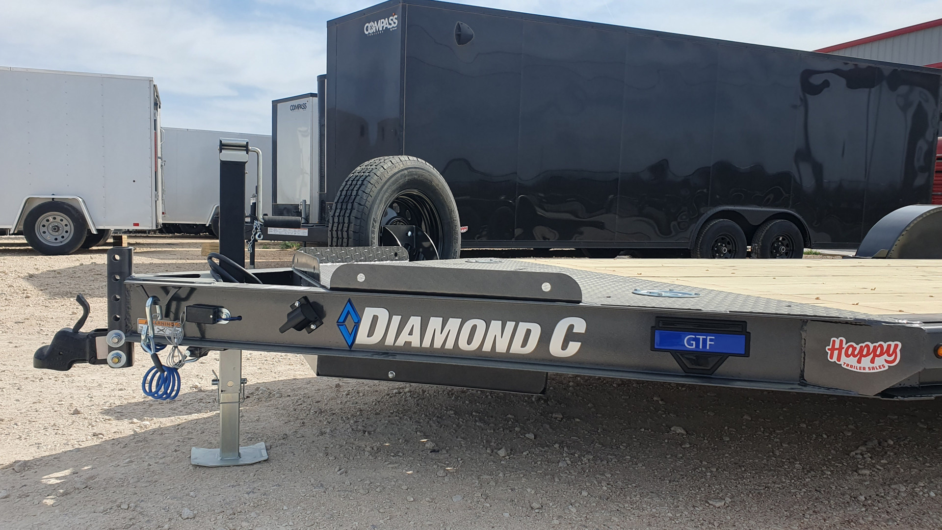 New 2025 Diamond C 83"x18' BP Single Car Hauler - GTF235