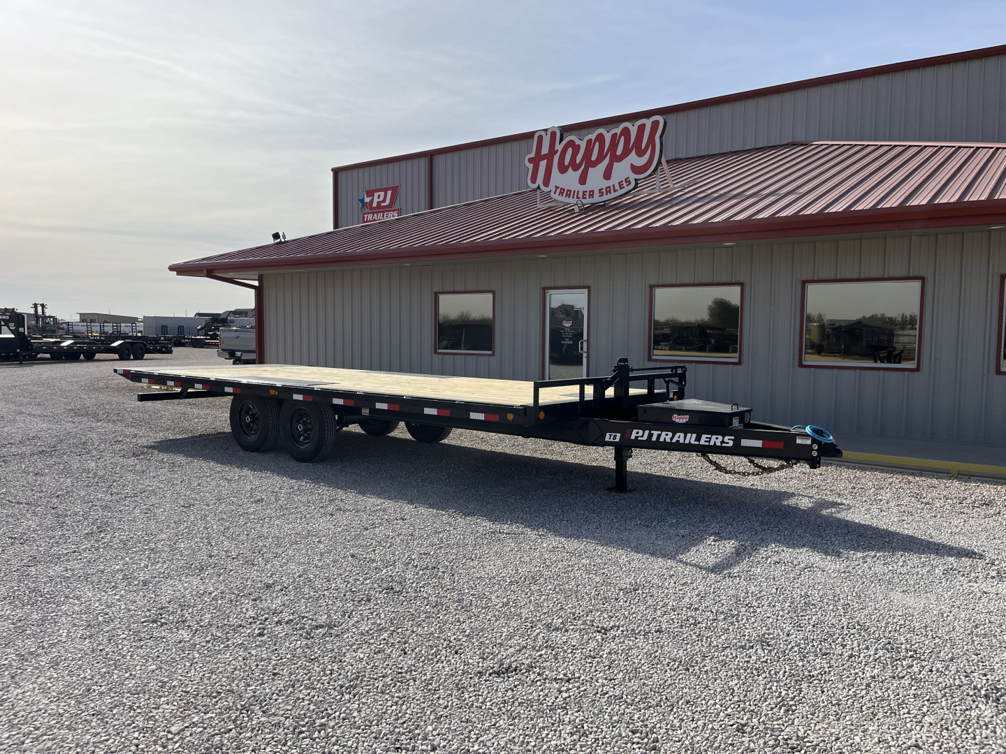 New 2025 PJ 102"x22' BP Deckover Tilt - T8