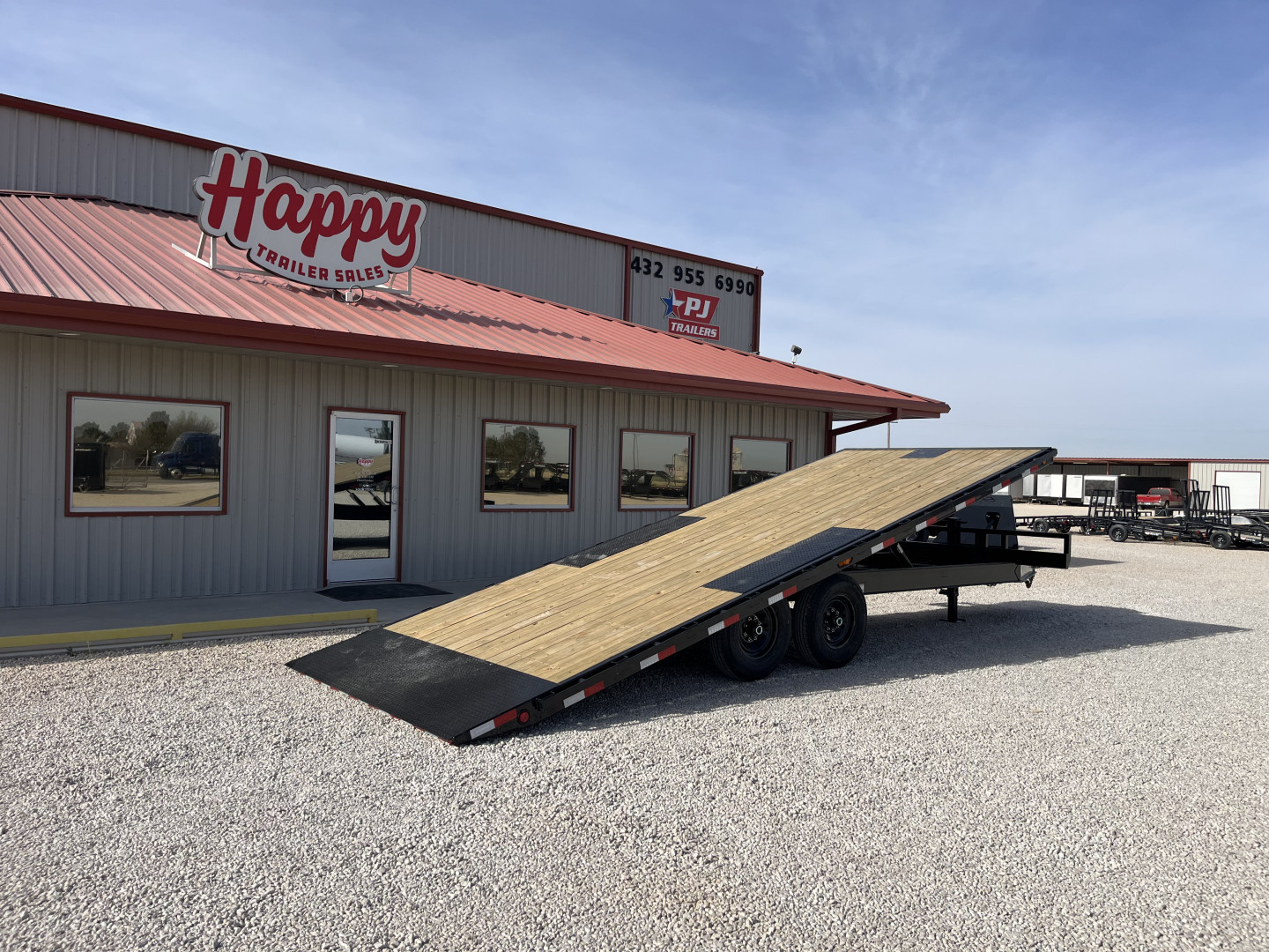 New 2025 PJ 102"x22' BP Deckover Tilt - T8