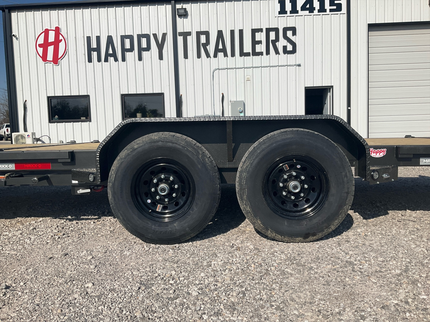 New 2025 83”x24’ MAXX-D GN Gravity Equipment Tilt – G6X