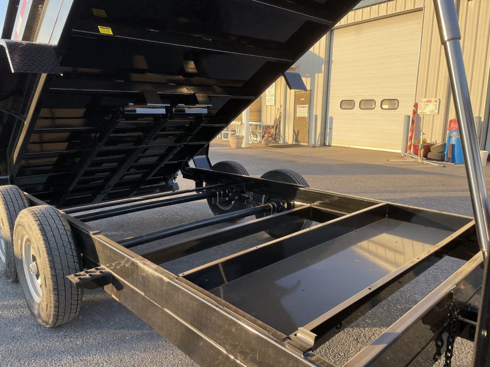 New 2026 Sure-Trac 7X14 Gooseneck Dump Trailer