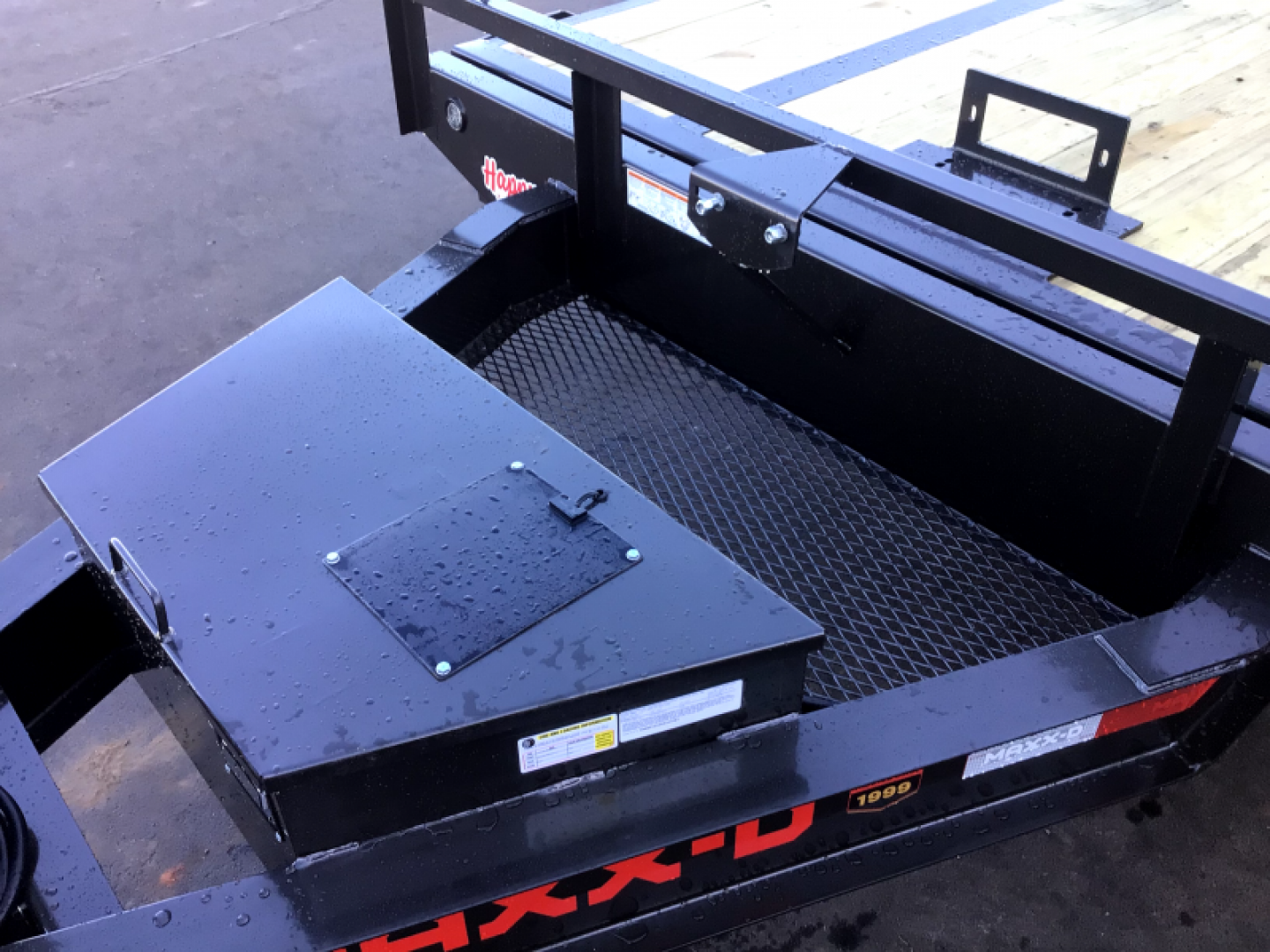 New 2025 102”x22’ MAXX-D BP 14K Deckover Tilt – TOX