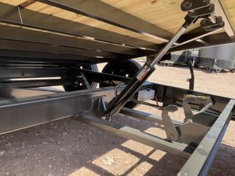 New 2025 83”x22’ MAXX-D BP Gravity Equipment Tilt – G8X