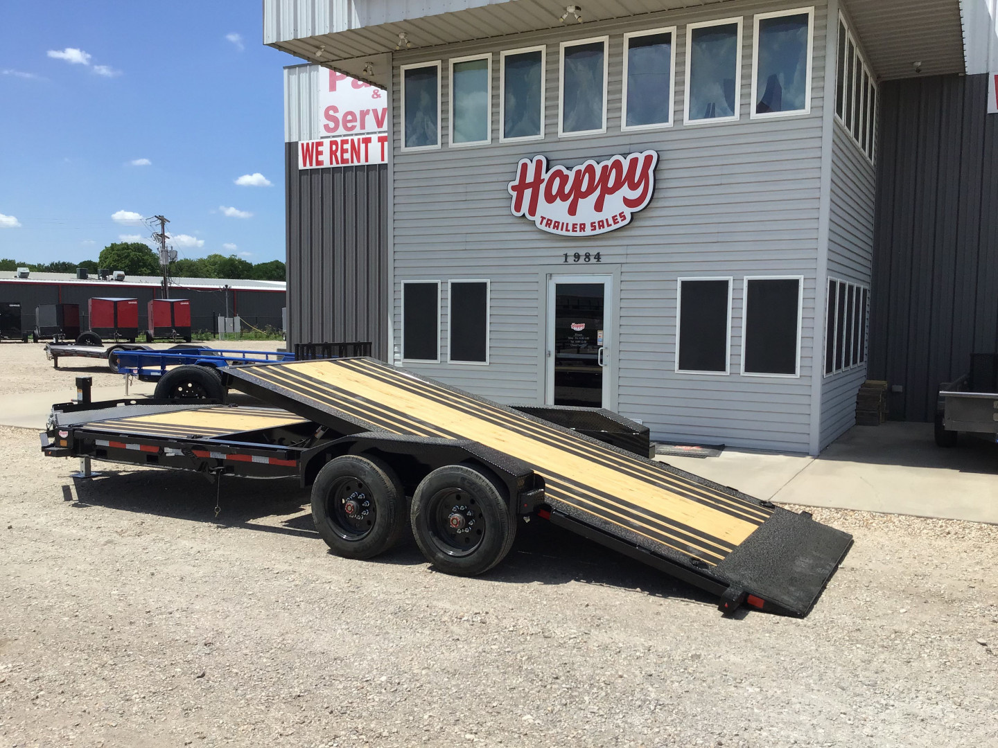 New 2025 Diamond C 82"x22' BP Hydraulically Dampened Tilt - HDT210 Pacesetter Edition