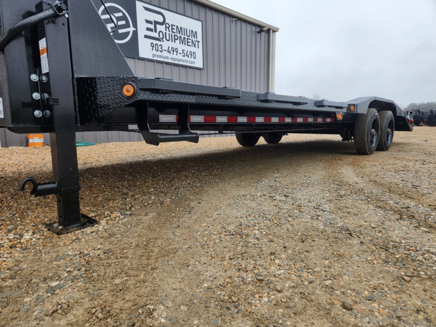 New 2026-Iron-Bull-Trailers-102”x28’-HD-Gooseneck-I-Beam-Equipment-Trailer-Black-1906954