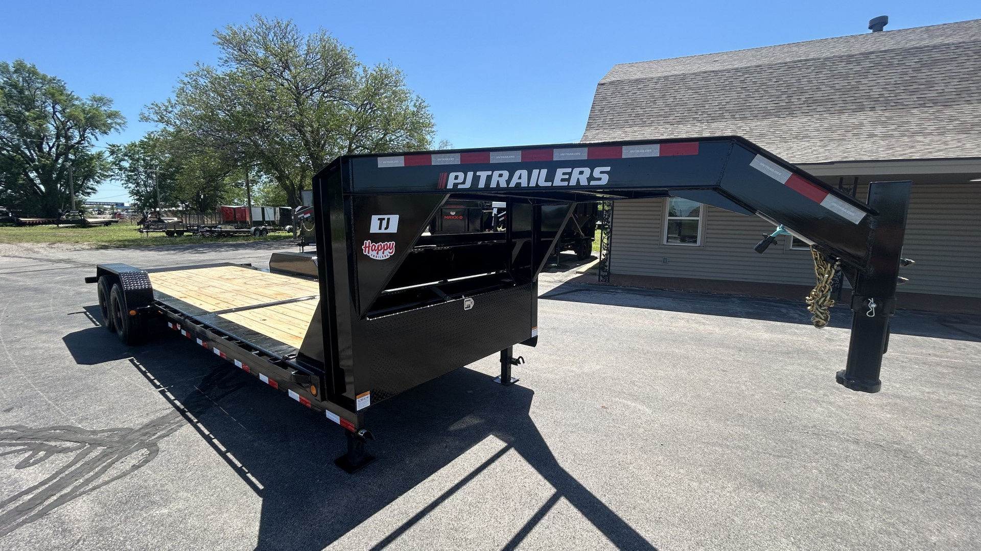 New 2025 PJ 82"x24' GN 6" Channel HD Equipment Tilt - TJ