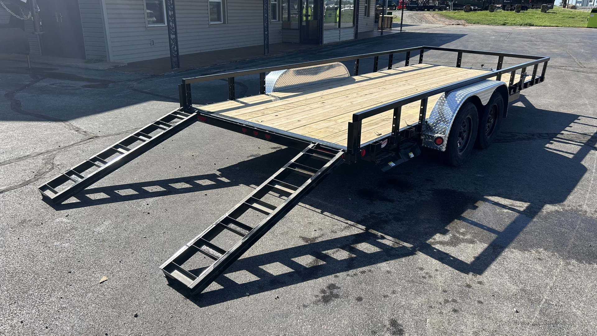 New 2025 PJ 83"x18' Tandem Axle Utility Trailer - UL