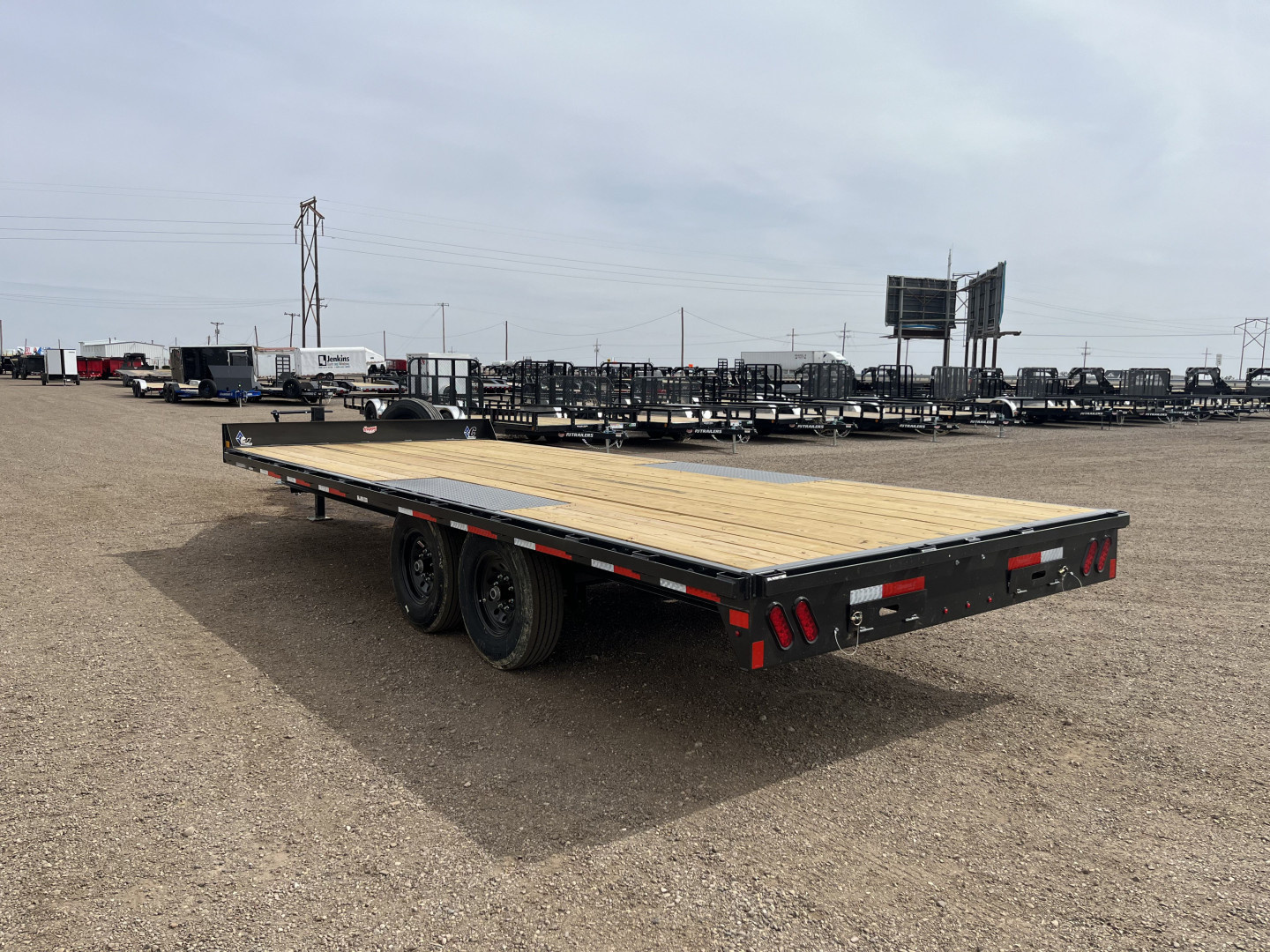 New 2025 Diamond C 102"x20' BP HD Deckover Equipment Trailer - DEC207
