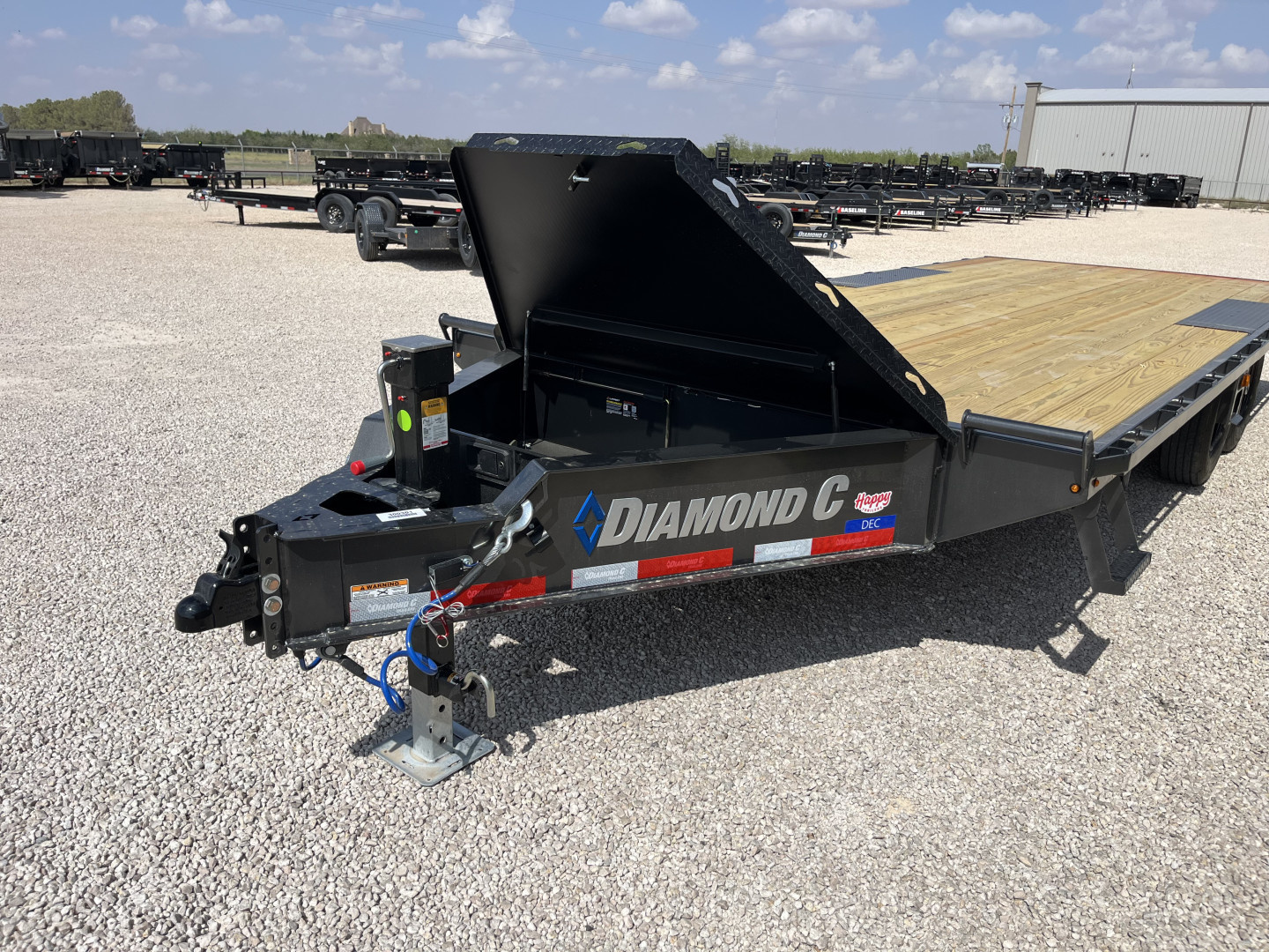 New 2025 Diamond C 102"x20' BP HD Deckover Equipment Trailer - DEC207